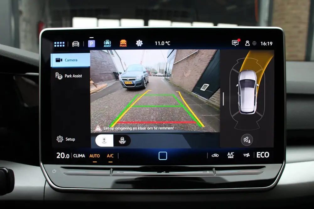 Volkswagen Golf 1.5 eHybrid Life Edition uit 2025, foto 14