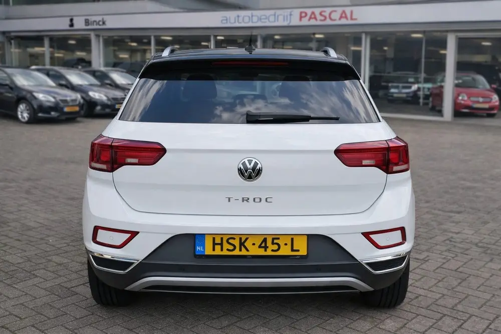 Volkswagen T-Roc 1.5 TSI Life | Automaat | IQ Light | ErgoAc uit 2024, foto 3