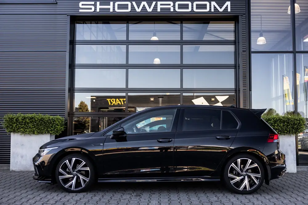 Volkswagen Golf 1.5 eTSI 3 x R-Line, HUD, Trekhaak, H&K, Stu uit 2021, foto 3