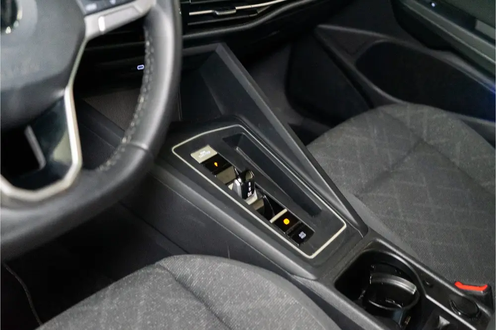 Volkswagen Golf Variant 1.0 eTSI Life 111PK | Sfeer | Carpla uit 2021, foto 17