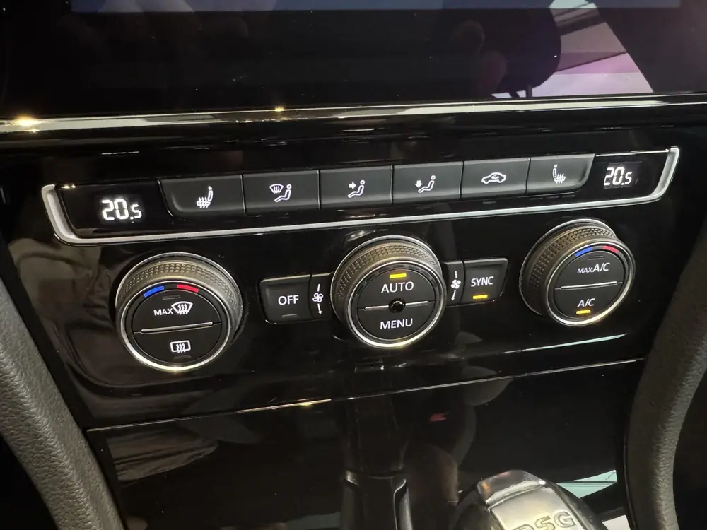 Volkswagen Golf Variant 1.5 TSI Highline Busin. R, Panoramad uit 2019, foto 17