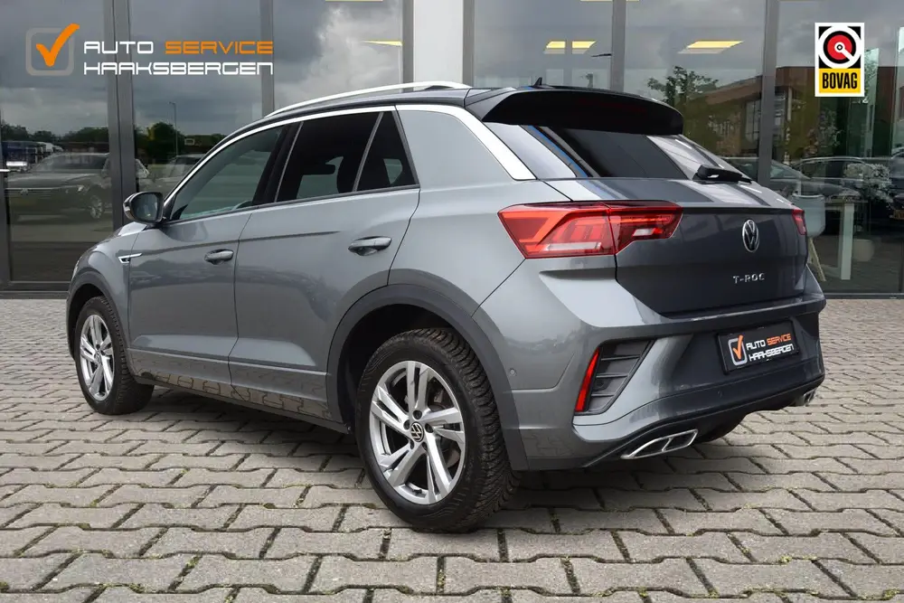 Volkswagen T-Roc 1.5 TSI R-Line | ACC | Camera | Trekhaak | uit 2025, foto 3
