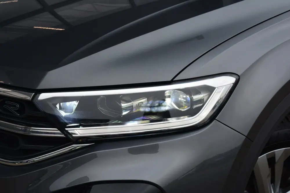 Volkswagen T-Roc 1.5 TSI R-Line | ACC | Camera | Trekhaak | uit 2025, foto 8
