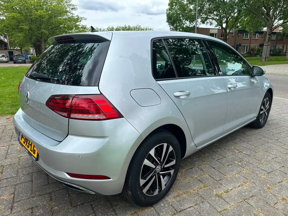 Volkswagen Golf 1.0 TSI Comfortline Business uit 2019, foto 7