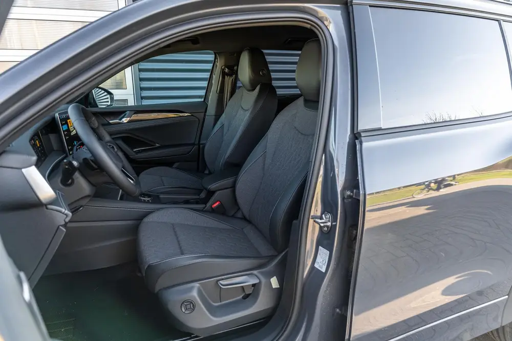 Volkswagen Tayron 1.5 eHybrid DSG 204pk Life Edition | Trekh uit 2026, foto 4