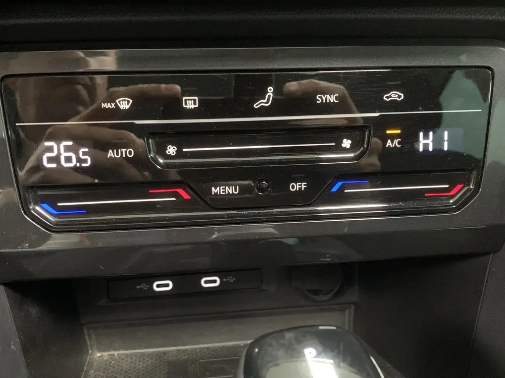 Volkswagen Tiguan 1.4 TSI eHybrid Business+ SOH 96,8% | PANO uit 2023, foto 12