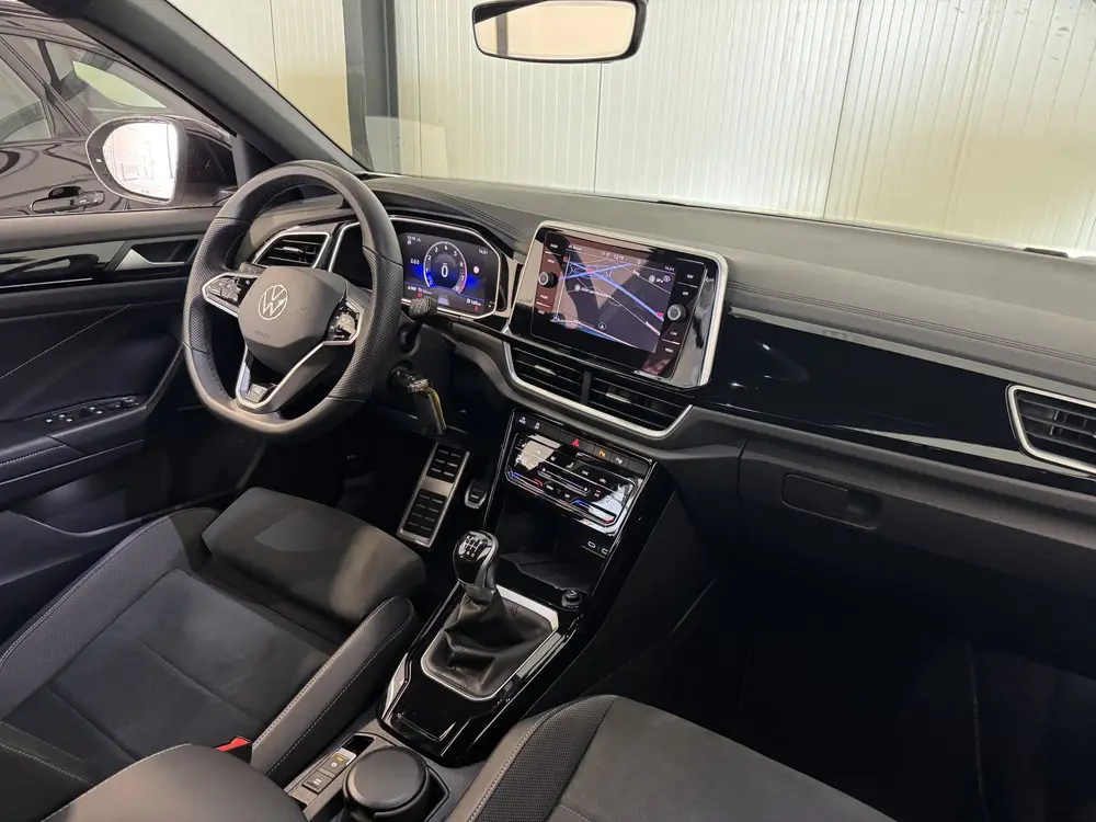 Volkswagen T-Roc TSI 110PK R-LINE BUSINESS CAMERA/MASSAGE/IQ uit 2023, foto 6