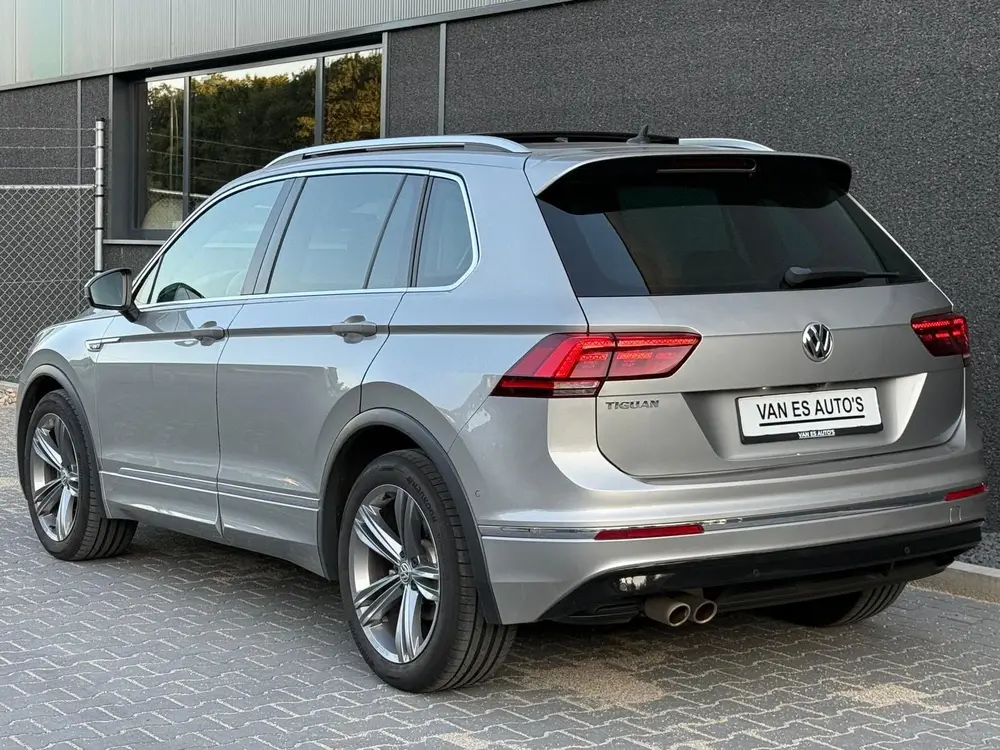 Volkswagen Tiguan 1.5 TSI 3x R-Line PANO|XENON|VIRTUAL|360CA uit 2019, foto 11