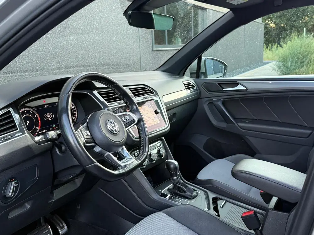 Volkswagen Tiguan 1.5 TSI 3x R-Line PANO|XENON|VIRTUAL|360CA uit 2019, foto 14
