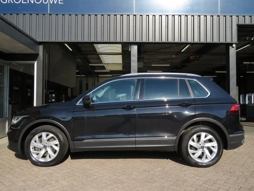 Volkswagen Tiguan 1.4 TSI 245pk eHybrid Elegance / Head Up / uit 2023, foto 3