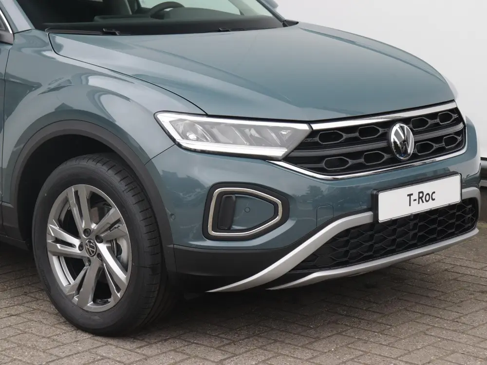 Volkswagen T-Roc Life Edition 1.0 TSI 116pk | Trekhaak | Ach uit 2025, foto 15