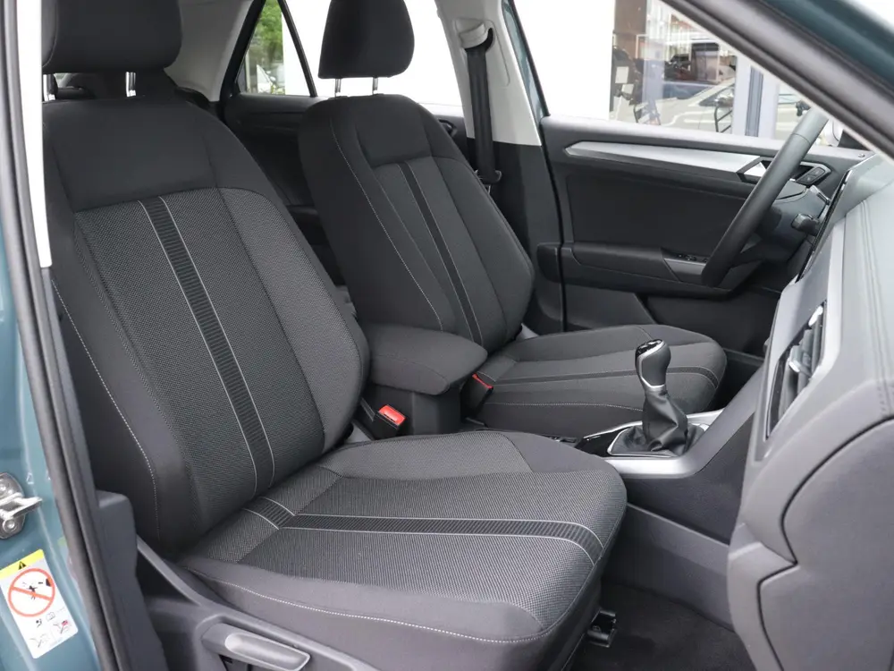 Volkswagen T-Roc Life Edition 1.0 TSI 116pk | Trekhaak | Ach uit 2025, foto 9