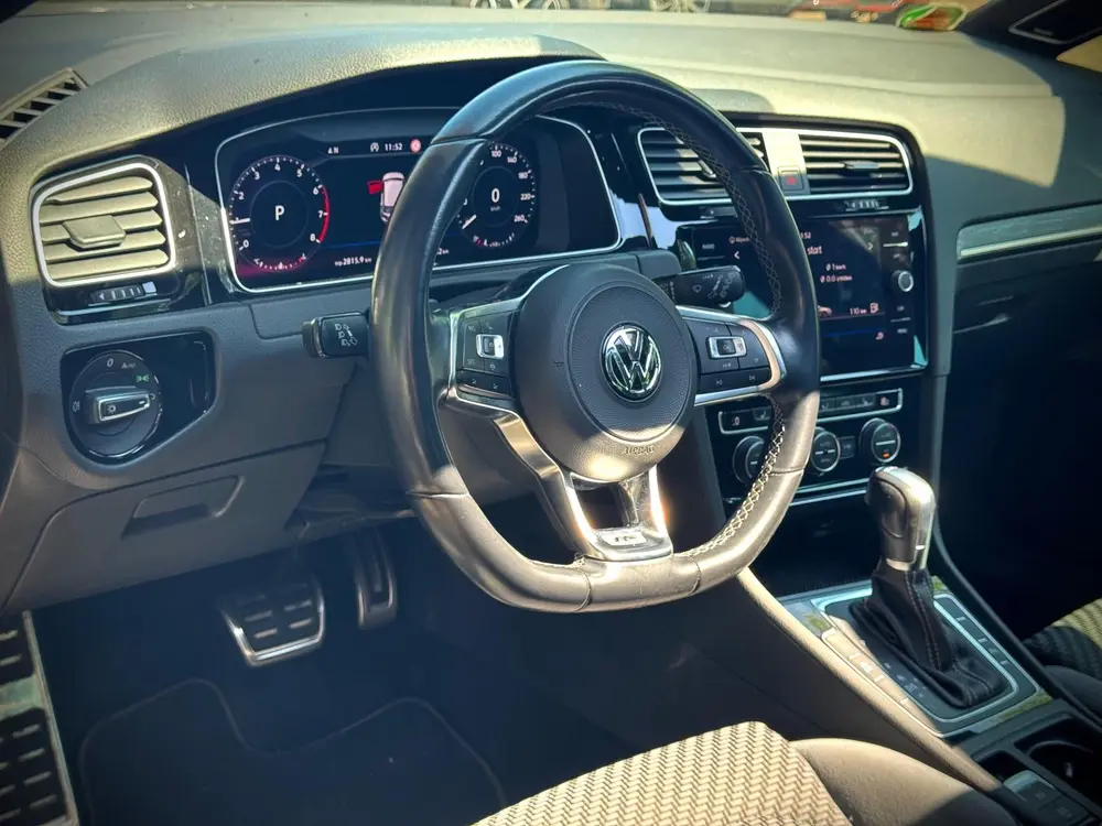 Volkswagen GOLF 7.5 |1.5 TSI 3x R-LINE | PANO | VIRTUAL | LE uit 2019, foto 11
