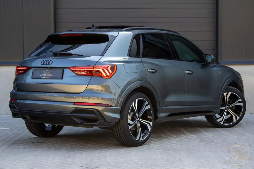 Audi Q3 35 TFSI S Line PANO CAMERA ELEKTRISCHE STOELEN SFEER uit 2019, foto 2
