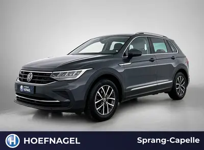 Volkswagen Tiguan 1.5 TSI Life Business | Stoelverwarming | uit 2021