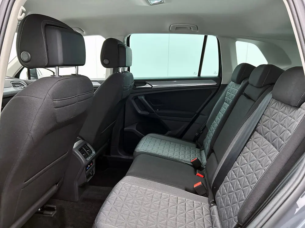 Volkswagen Tiguan 1.5 TSI Life Business | Stoelverwarming | uit 2021, foto 17