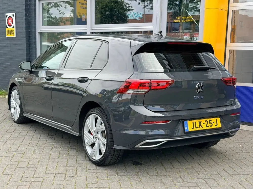 Volkswagen Golf GTE - ACC - Climate - 245PK - Plug-in Hybrid uit 2021, foto 2