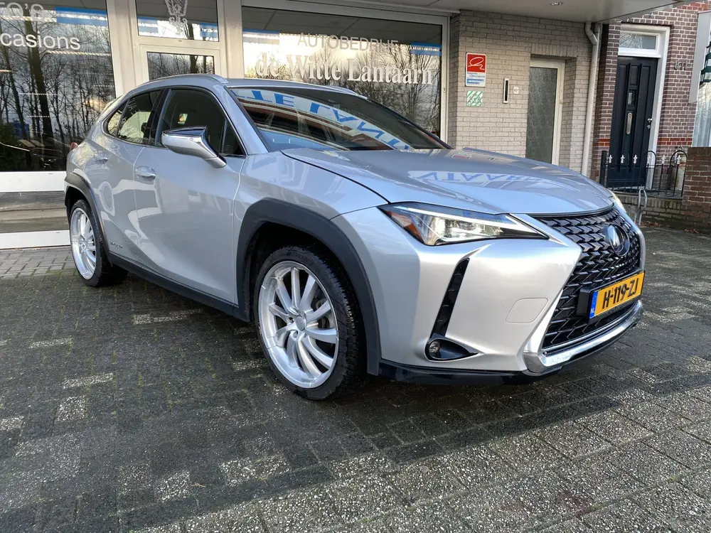 Lexus UX 250h Business Line 20 Inch BROCK uit 2019, foto 3