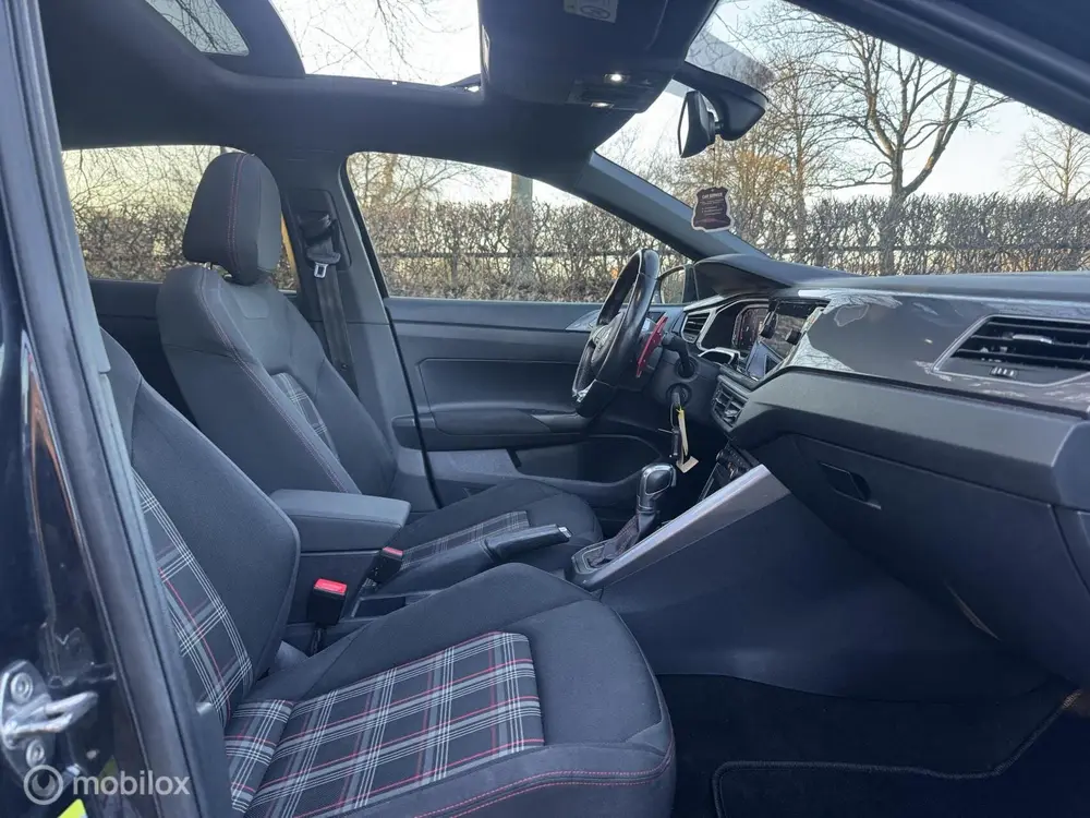 Volkswagen Polo GTI2.0 TSI 200PK /ACC/CARPLAY/PANO/CAMERA/DO uit 2019, foto 13