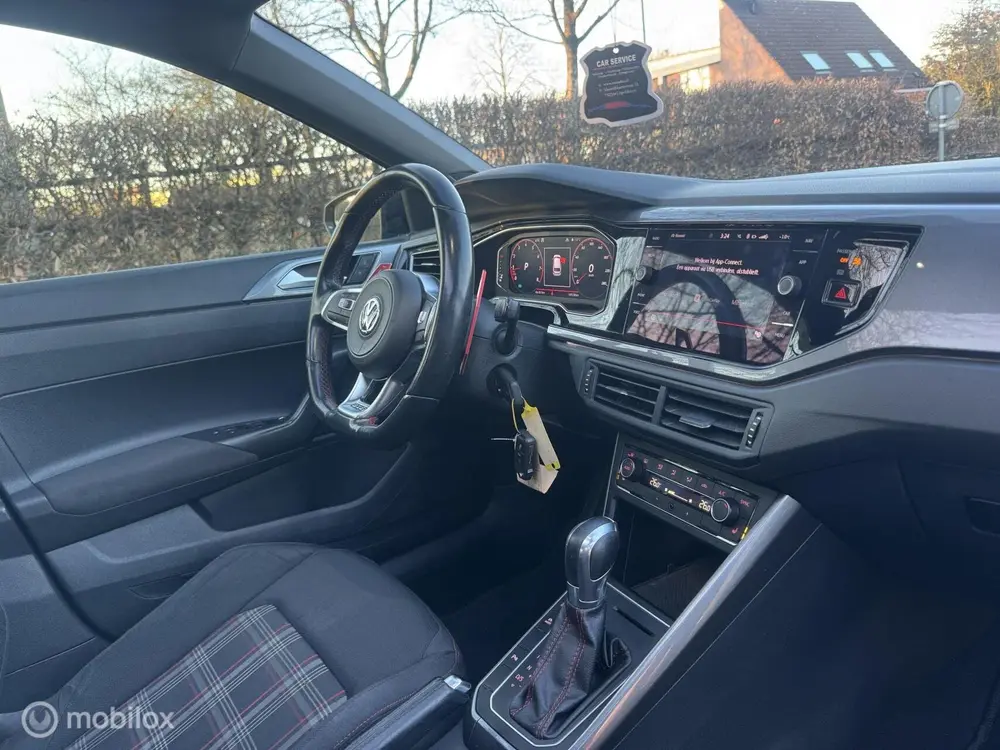 Volkswagen Polo GTI2.0 TSI 200PK /ACC/CARPLAY/PANO/CAMERA/DO uit 2019, foto 14