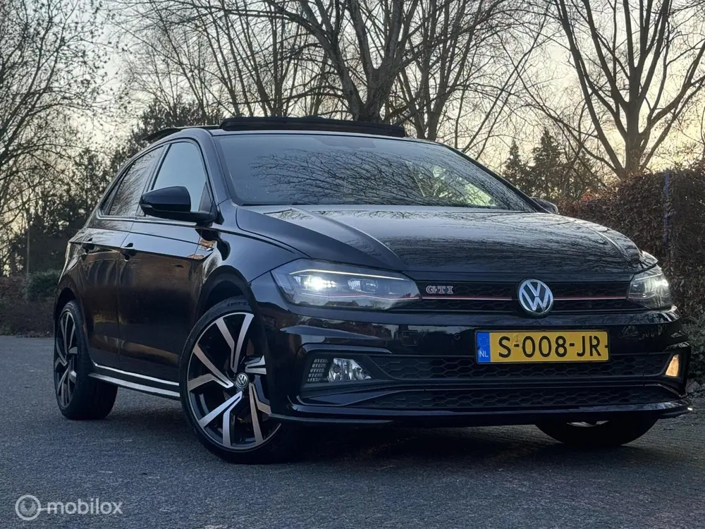 Volkswagen Polo GTI2.0 TSI 200PK /ACC/CARPLAY/PANO/CAMERA/DO uit 2019, foto 2