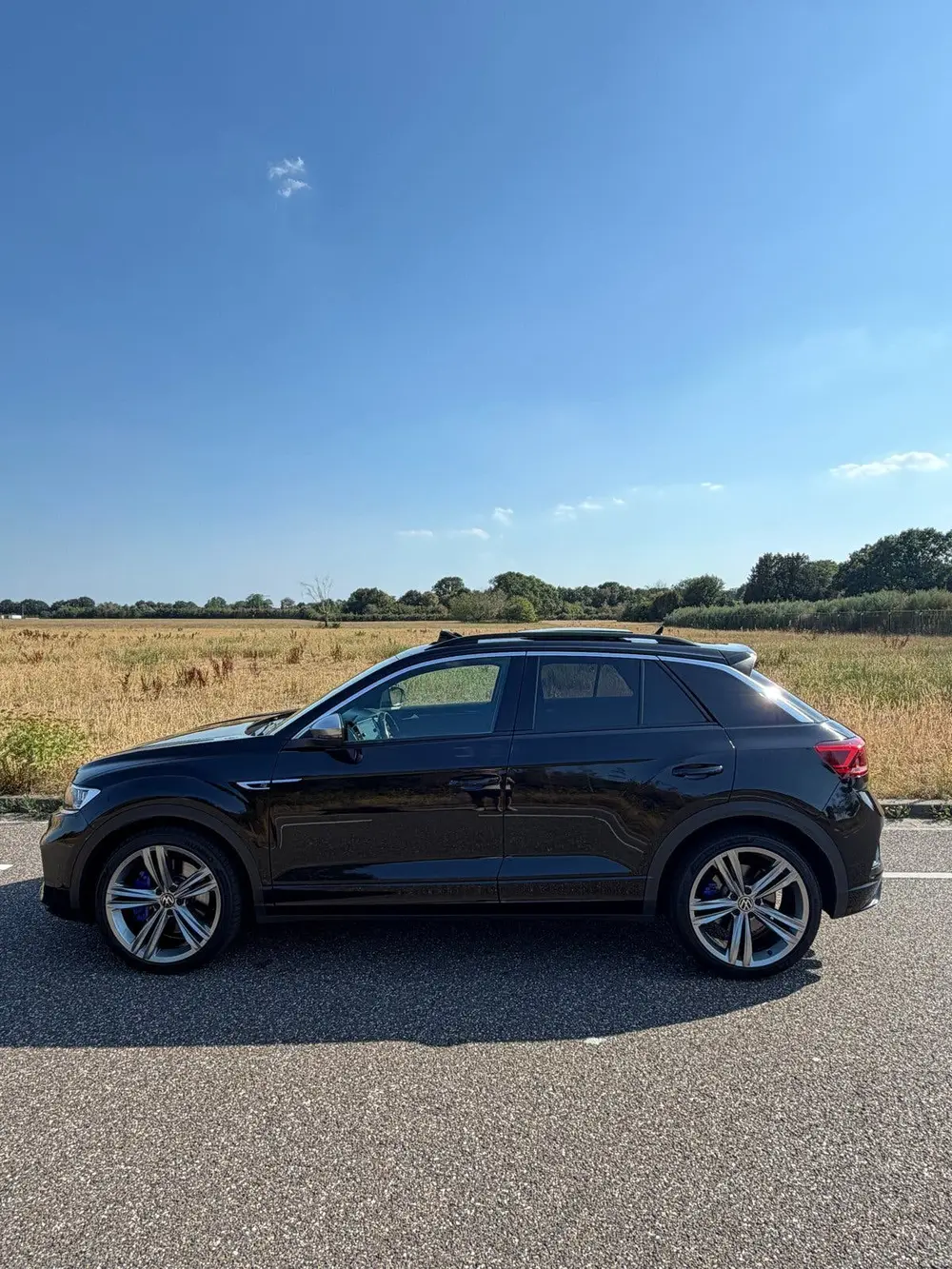 Volkswagen T-Roc 2.0 TSI 300pk 4Motion 7-DSG 2021 Zwart uit 2021