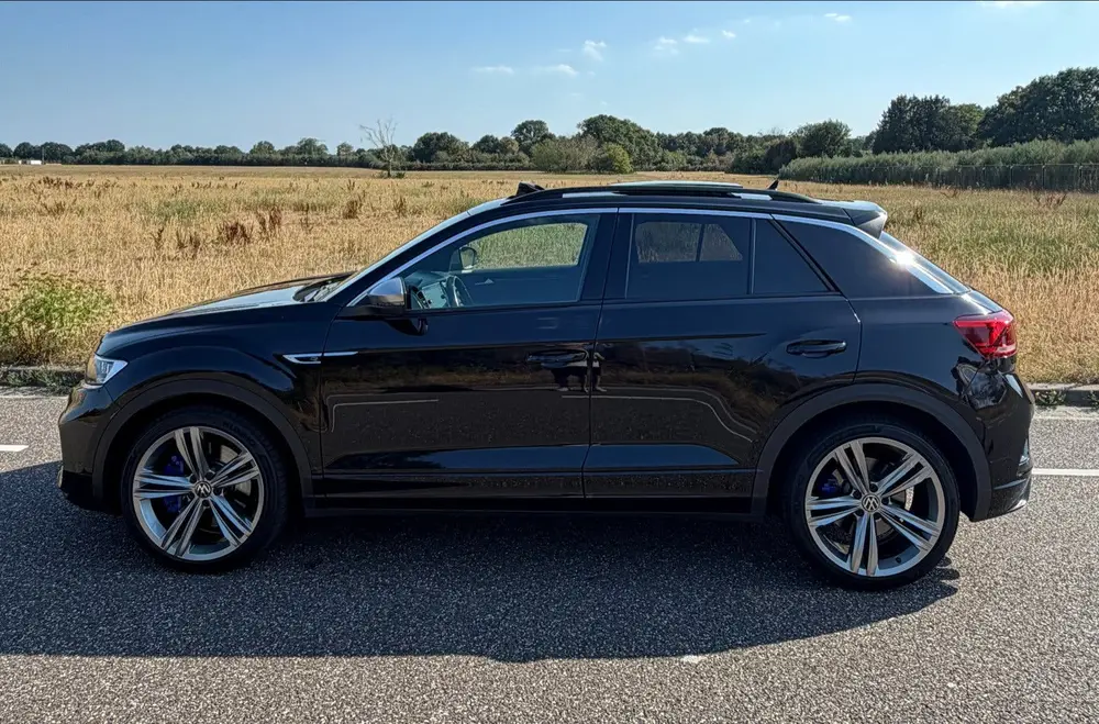 Volkswagen T-Roc 2.0 TSI 300pk 4Motion 7-DSG 2021 Zwart uit 2021, foto 15