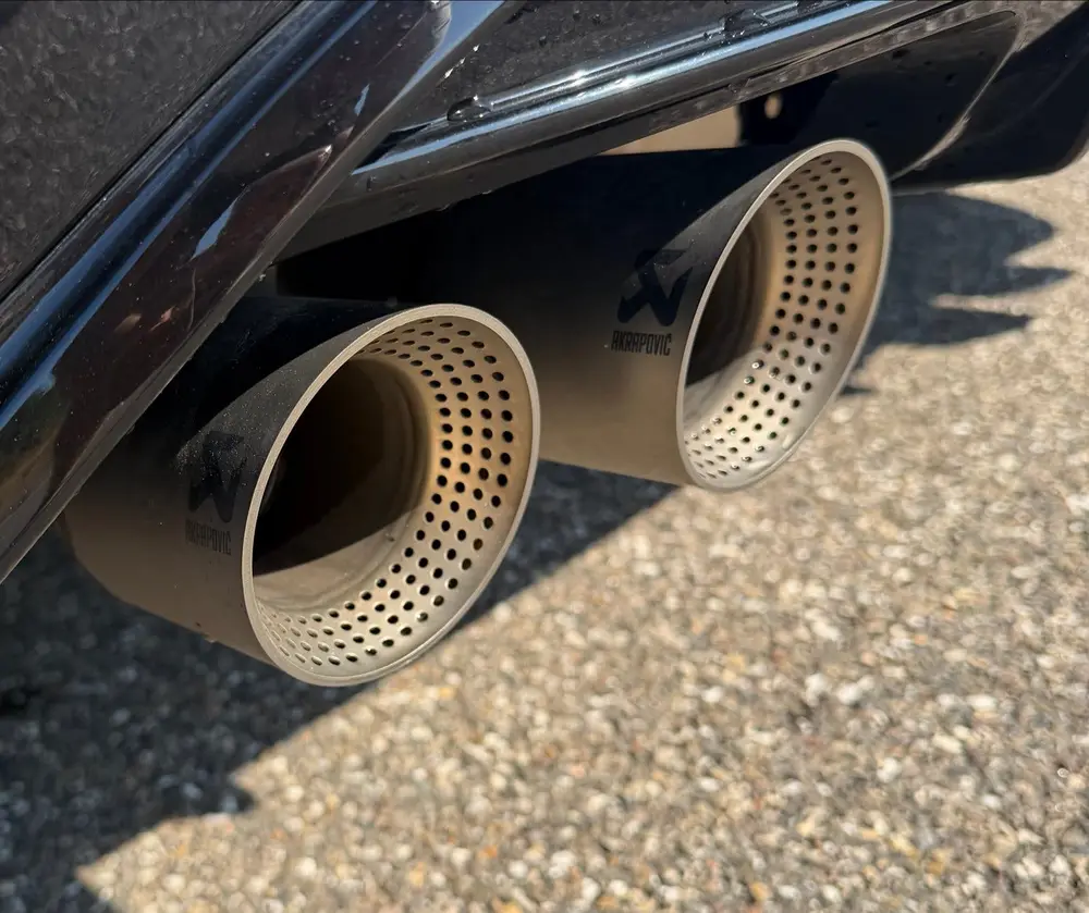Volkswagen T-Roc 2.0 TSI 300pk 4Motion 7-DSG 2021 Zwart uit 2021, foto 2