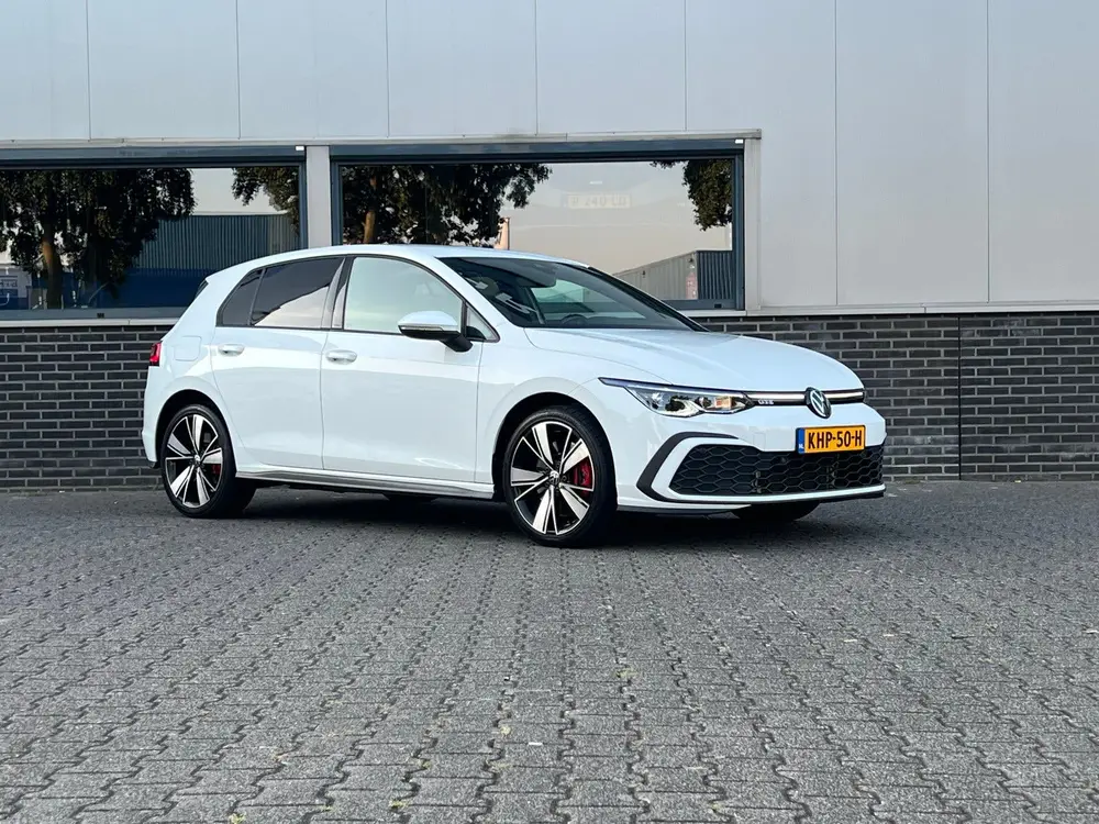 Volkswagen Golf 1.4 TSI eHybrid GTE - IQ. Light - Stoelverw uit 2022, foto 9