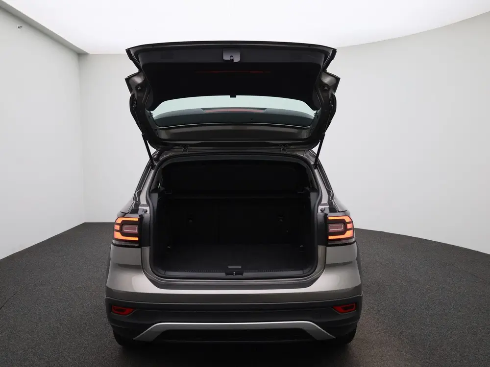 Volkswagen T-Cross 1.0 TSI Life | ACHTERUITRIJCAMERA | APPLE uit 2021, foto 11