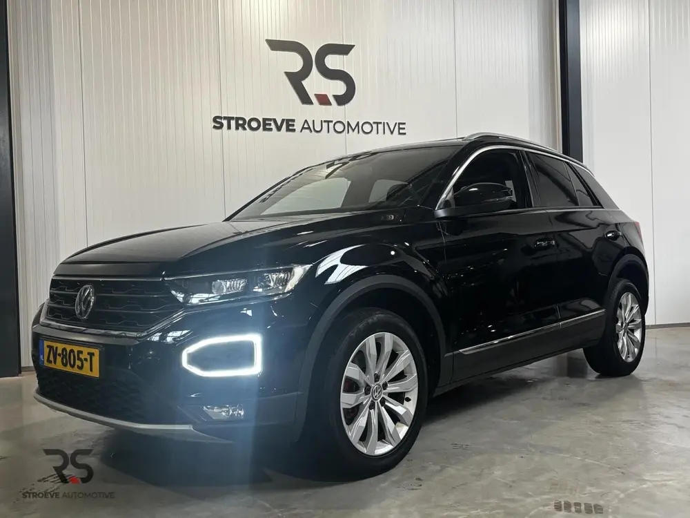 Volkswagen T-Roc 1.5 TSI 150 pk DSG Sport | Navi | Pano | LE uit 2019, foto 3