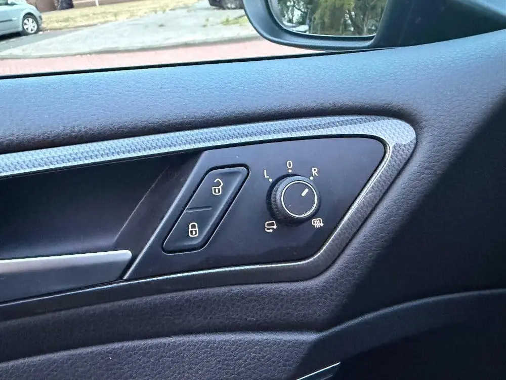 Volkswagen VOLKSWAGEN Golf 7.5 2019 uit 2019, foto 5