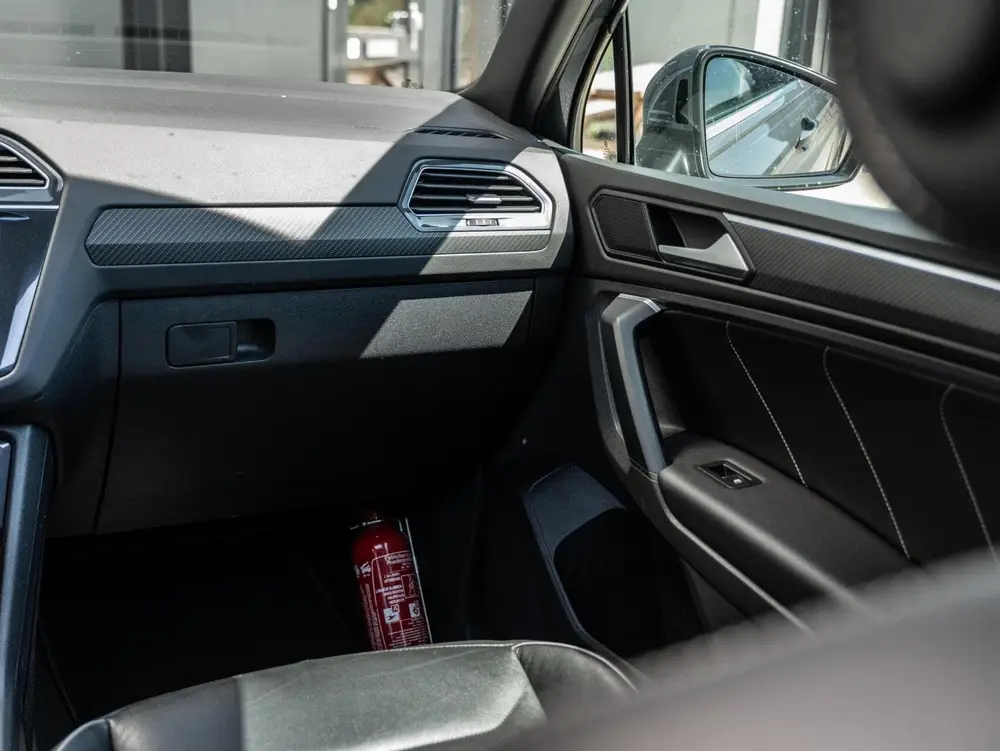 Volkswagen Tiguan 1.5 TSI R-Line Leder|Cam|Memory|Pano|VOL! uit 2020, foto 15
