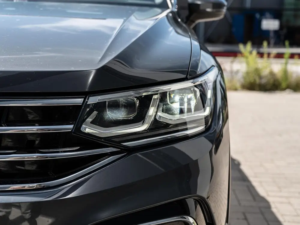 Volkswagen Tiguan 1.5 TSI R-Line Leder|Cam|Memory|Pano|VOL! uit 2020, foto 18