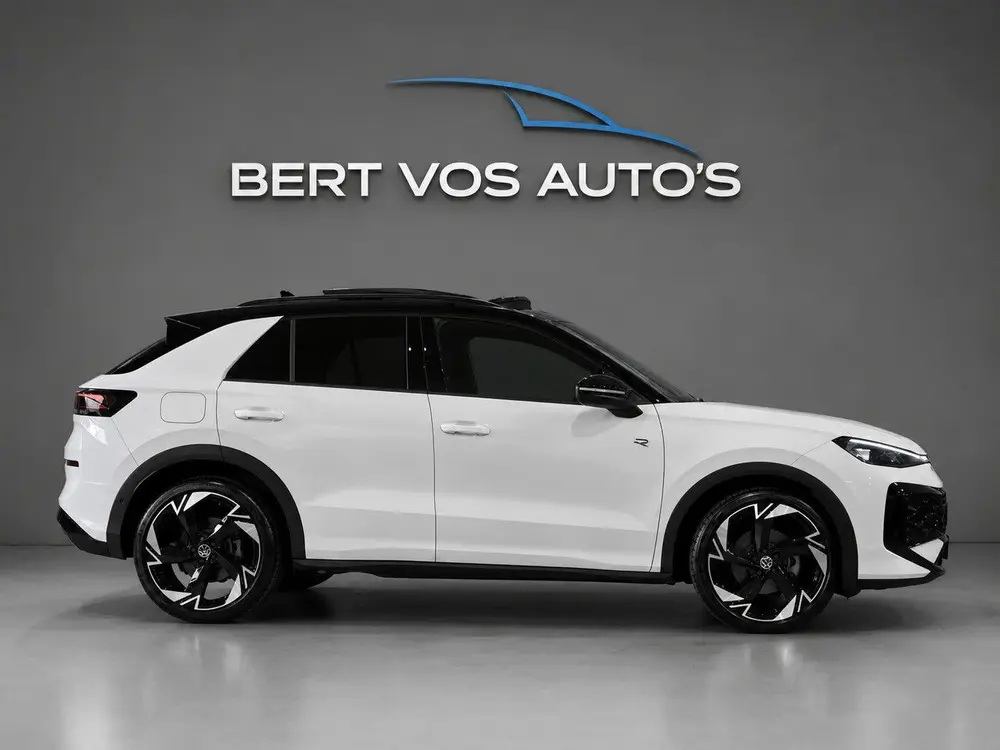 Volkswagen T-Roc 1.5 eTsi R-Line First Edition uit 2026, foto 8