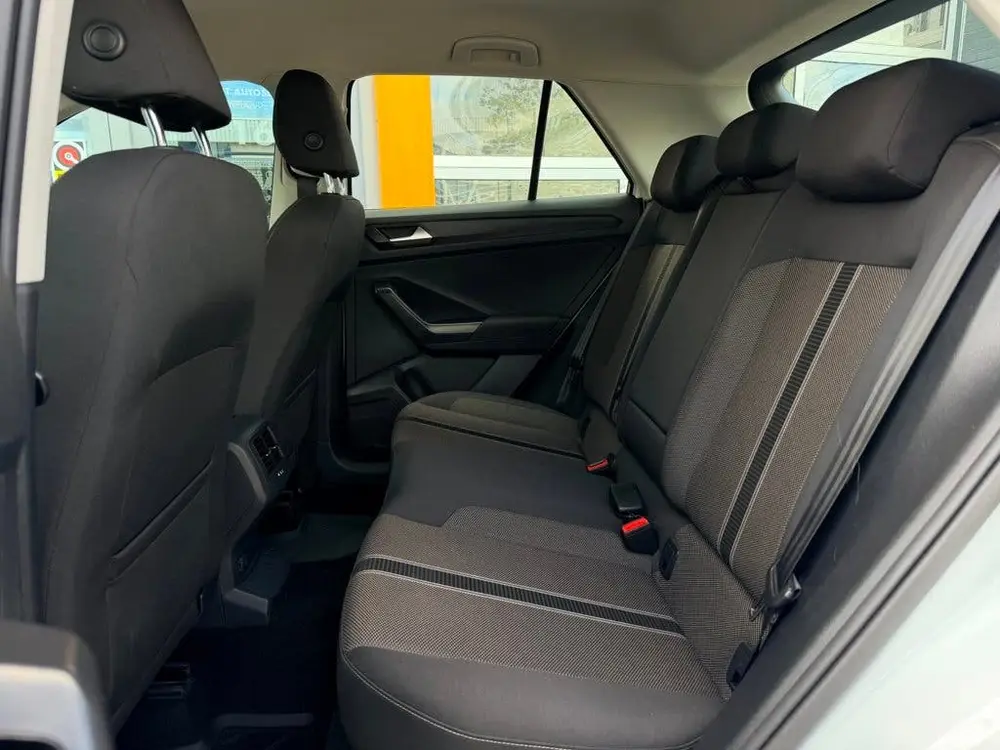 Volkswagen T-Roc 1.5 TSI Sport - Automaat - Trekhaak - CarPl uit 2020, foto 11