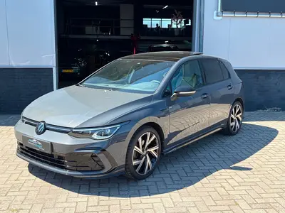 Volkswagen Golf 1.5 eTSI R-Line|IQ|Pano|ACC|Alarm|Keyless|Tr uit 2024