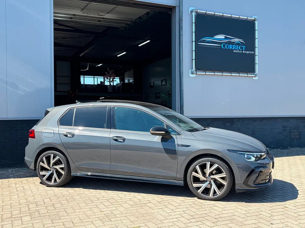 Volkswagen Golf 1.5 eTSI R-Line|IQ|Pano|ACC|Alarm|Keyless|Tr uit 2024, foto 3