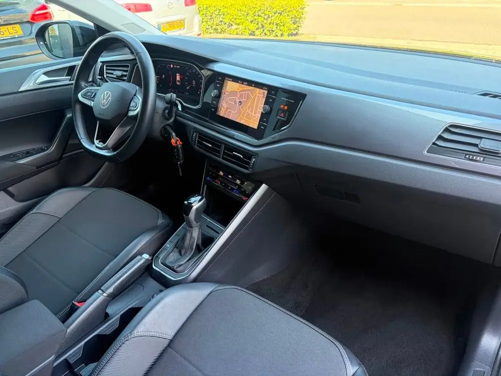 Volkswagen Taigo 1.5 TSI R-Line, IQ-Light, Virtual Cockpit uit 2022, foto 5