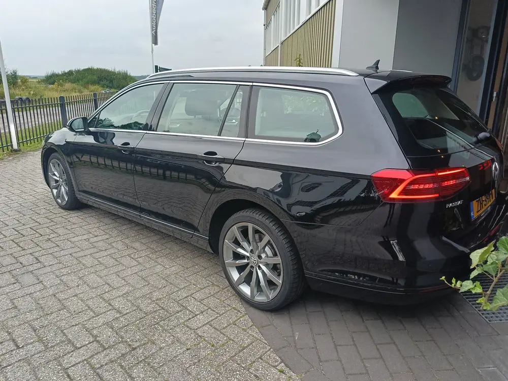 Volkswagen Passat Variant 1.5 TSI Comfortline Business | Tre uit 2019, foto 3