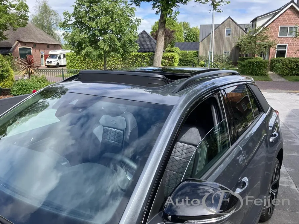 Volkswagen T-Roc 1.5 TSI DSG R-LINE EDITION , PANO , BLACK S uit 2025, foto 10