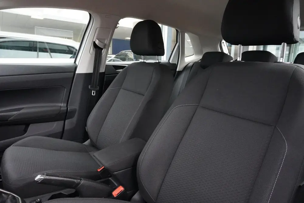 Volkswagen Polo 1.0 TSI Comfortline | 5deurs | Navigatie | E uit 2019, foto 14