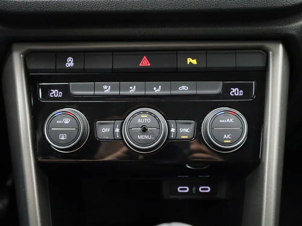 Volkswagen T-Roc 1.5 TSI Style Business | 150 PK | Apple Car uit 2022, foto 18