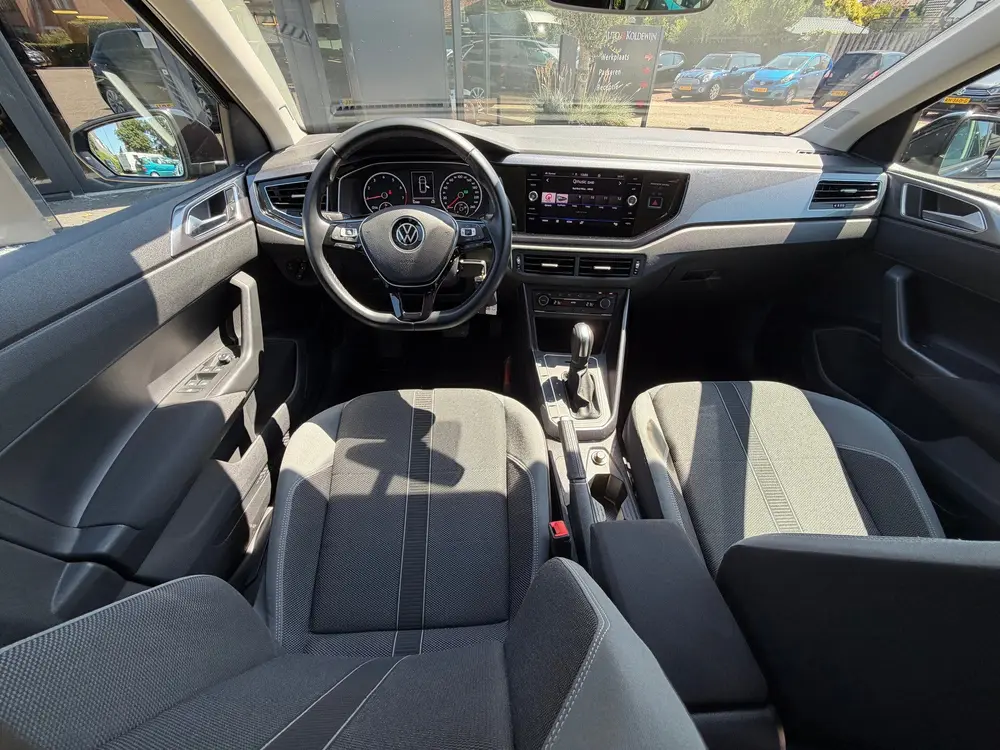 VOLKSWAGEN POLO Polo 1.0 TSI 95pk Highline (bj 2021) uit 2021, foto 2
