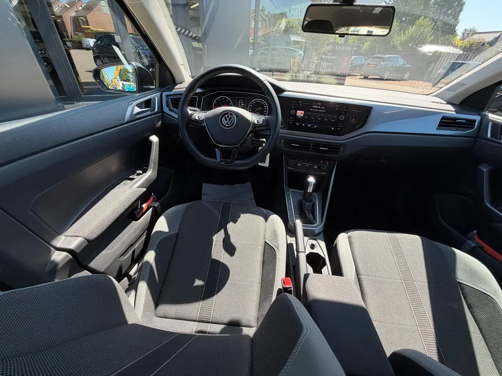 VOLKSWAGEN POLO Polo 1.0 TSI 95pk Highline (bj 2021) uit 2021, foto 2