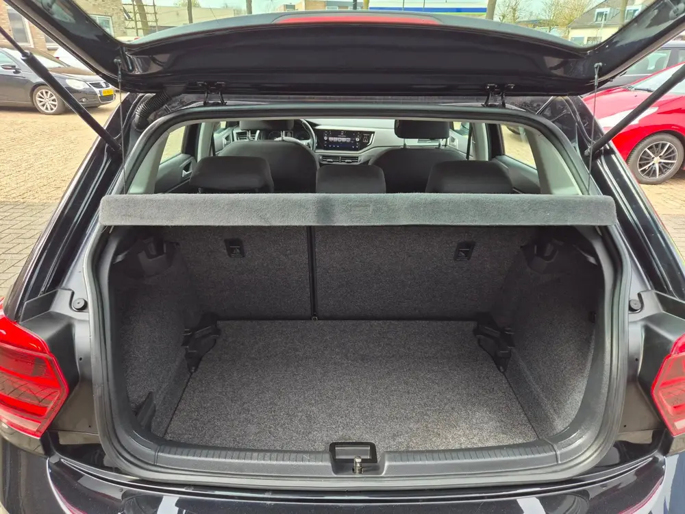 Volkswagen Polo 1.0 TSI Comfortline Business uit 2019, foto 8