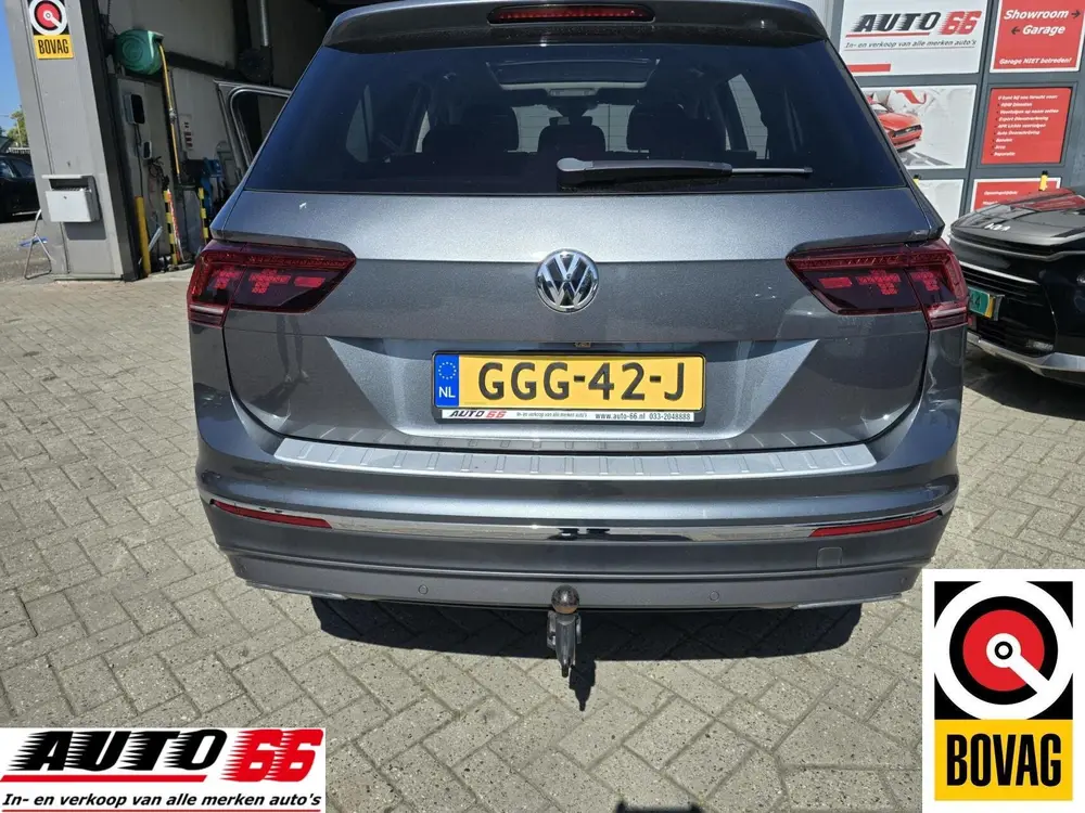 Volkswagen Tiguan Allspace 2.0 TSI 4Motion Highline 7p Bom v uit 2019, foto 6