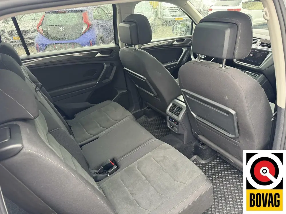 Volkswagen Tiguan Allspace 2.0 TSI 4Motion Highline 7p Bom v uit 2019, foto 9