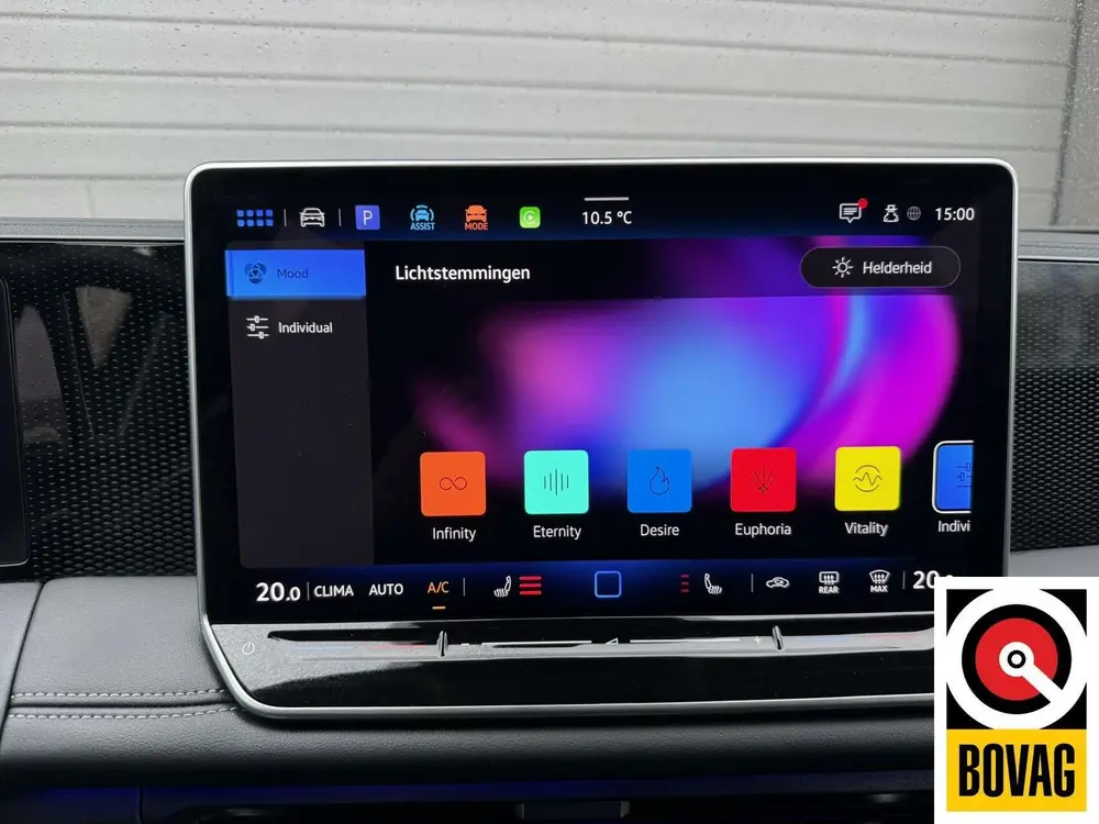 Volkswagen Tiguan 1.5 eTSI Life Edition uit 2024, foto 15