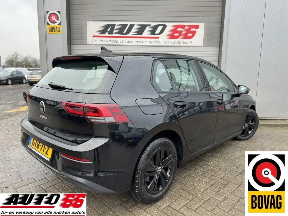 Volkswagen Golf 1.5 TSI R-Line uit 2024, foto 6